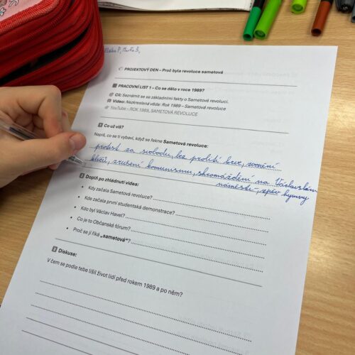 Proč byla revoluce sametová - 2